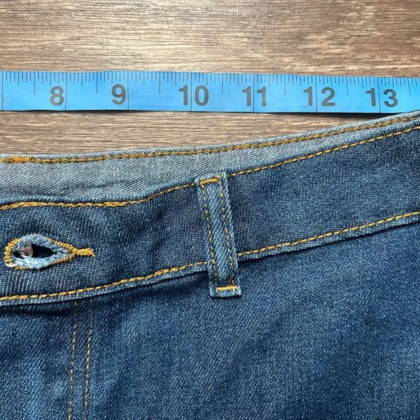 Shorts (Size S) - Image 3