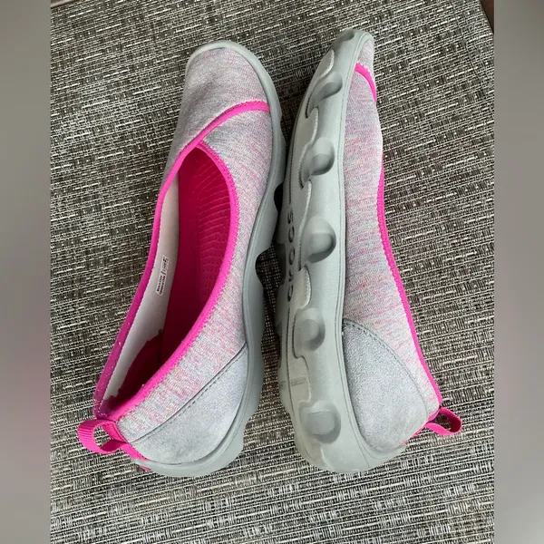 Comfy casual CROCS 🌺 - Image 11