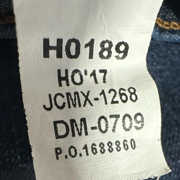 EUC J. CREW Toothpick women's‎ jeans. Size 29. Dark wash. - Image 6