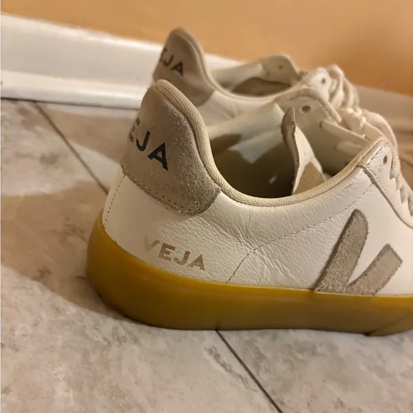 Veja Campo Sneakers in White/Natural - Image 6