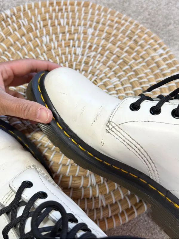 Dr. Martens Women’s Doc's. Doc Martens 11821 Boots 8 Eyes in White Gloss 7 - Image 16