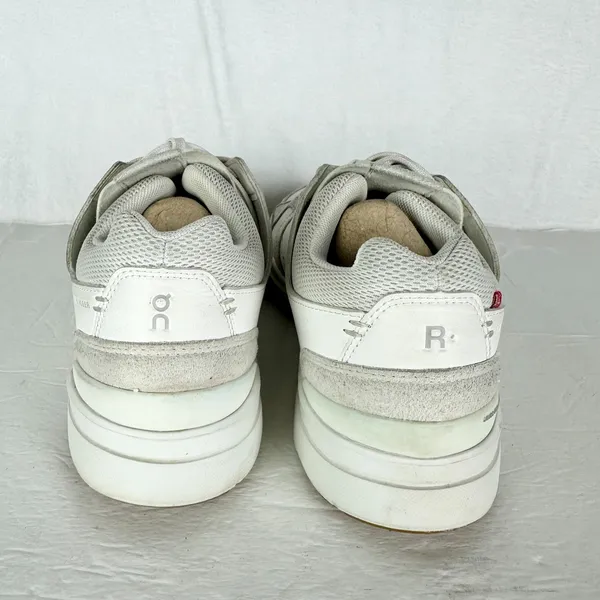 On Running Women's The Roger Clubhouse Sneaker Size 8.5 White Sand - Image 6