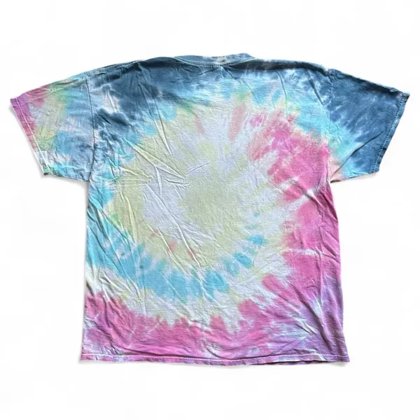 Tie-Dye Cat Spiral Print Graphic Tee - Image 2