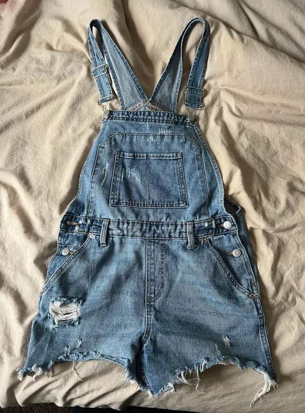 overall shorts - Image 2