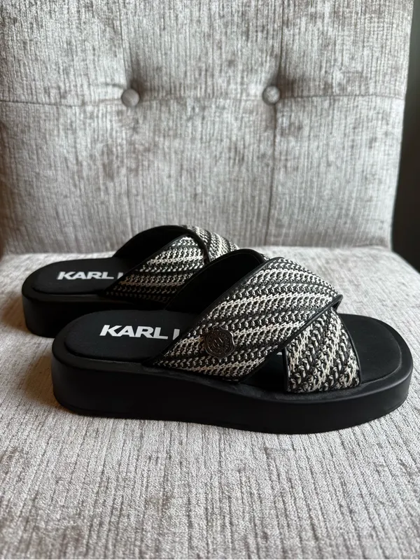 Karl Lagerfeld Paris Ophelia woven slip on platform sandals - Image 4