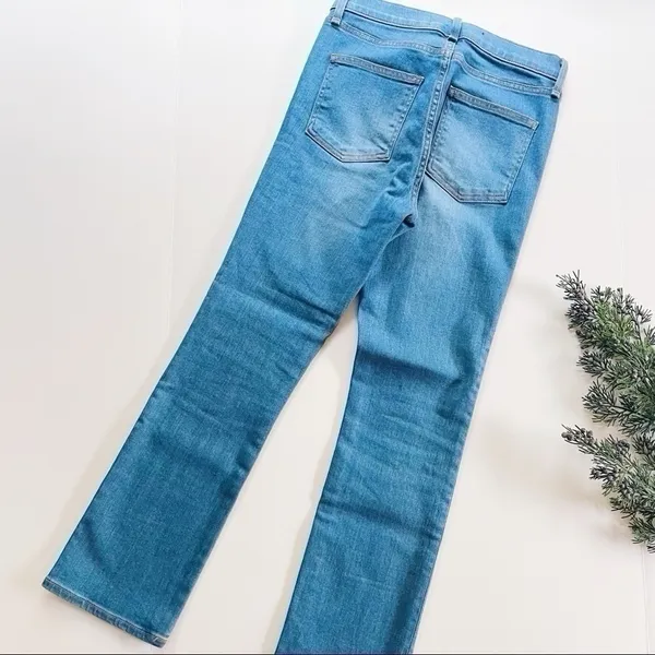 Veronica Beard Women’s Carly Jeans – High Rise Kick Flare, Blue Denim size 24 - Image 5