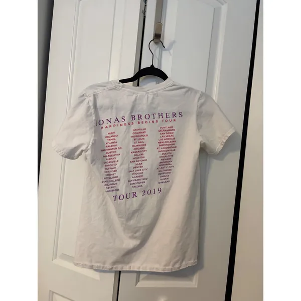 Gildan Jonas Brothers‎ Happiness Begins Tour 2019 White Graphic T-Shirt Small - Image 6