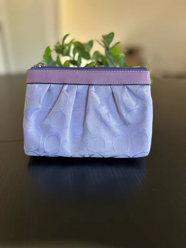 Coach Signature Pleated Lilac Wristlet (Style F43434 - Image 2