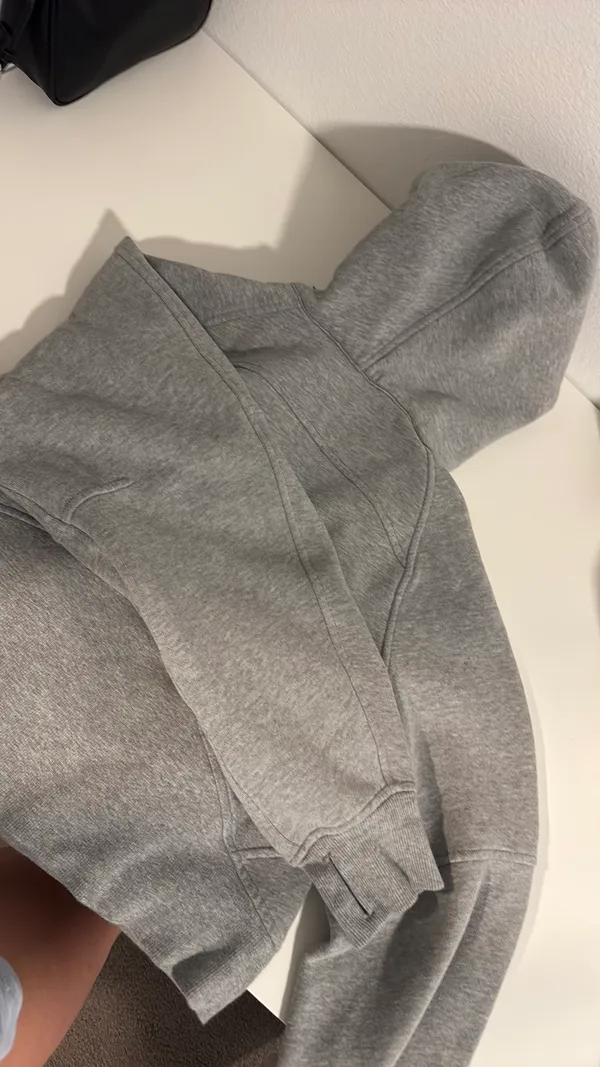 Lululemon Cropped Scuba Hoodie Half-Zip - Image 2