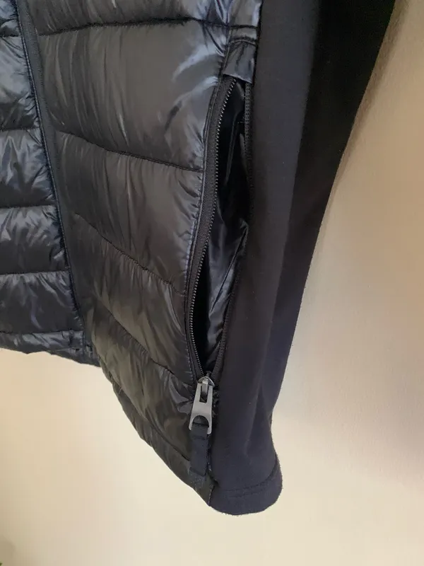 Guess Black Puffer Jacket  - Image 7