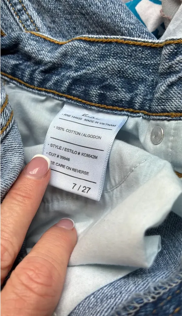 KanCan Distressed USA Jeans - Image 7