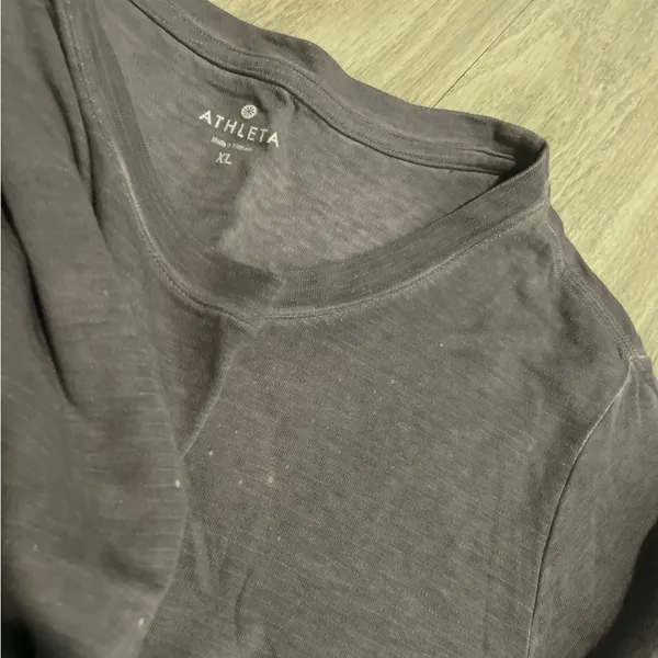 Athleta Charcoal Short Sleeve Tee - Image 2