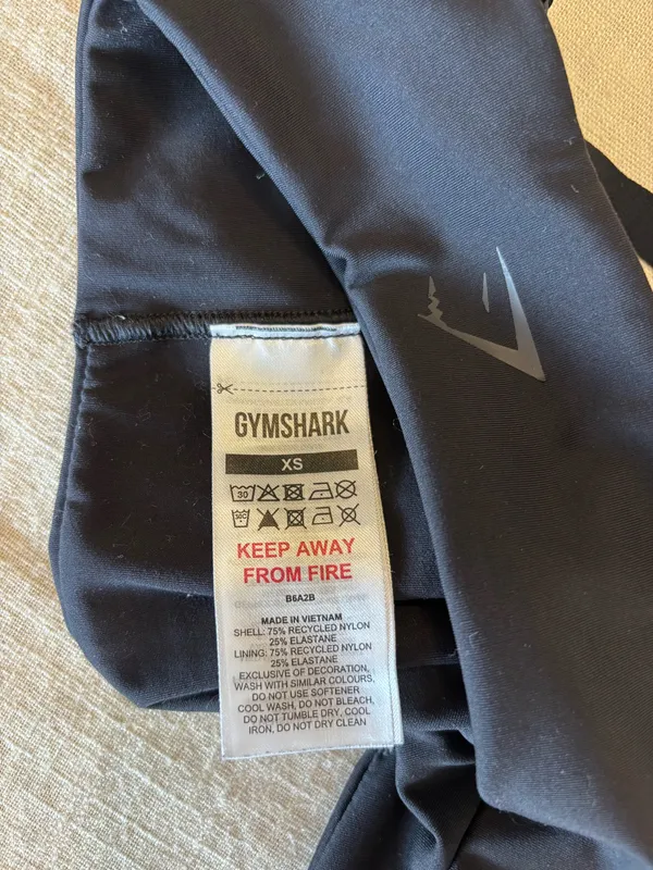 Gymshark Twist Front Bra - Image 5