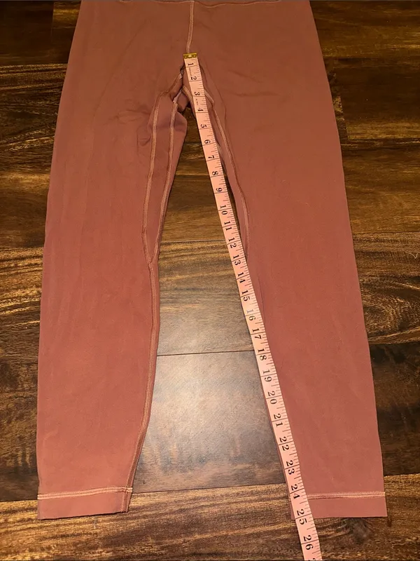 Lululemon Ancient Copper Align Low-Rise Pant 25” in Size 8 - Image 4
