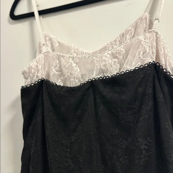 Lush Two Tone Lace Bubble Hem Minidress - Image 13