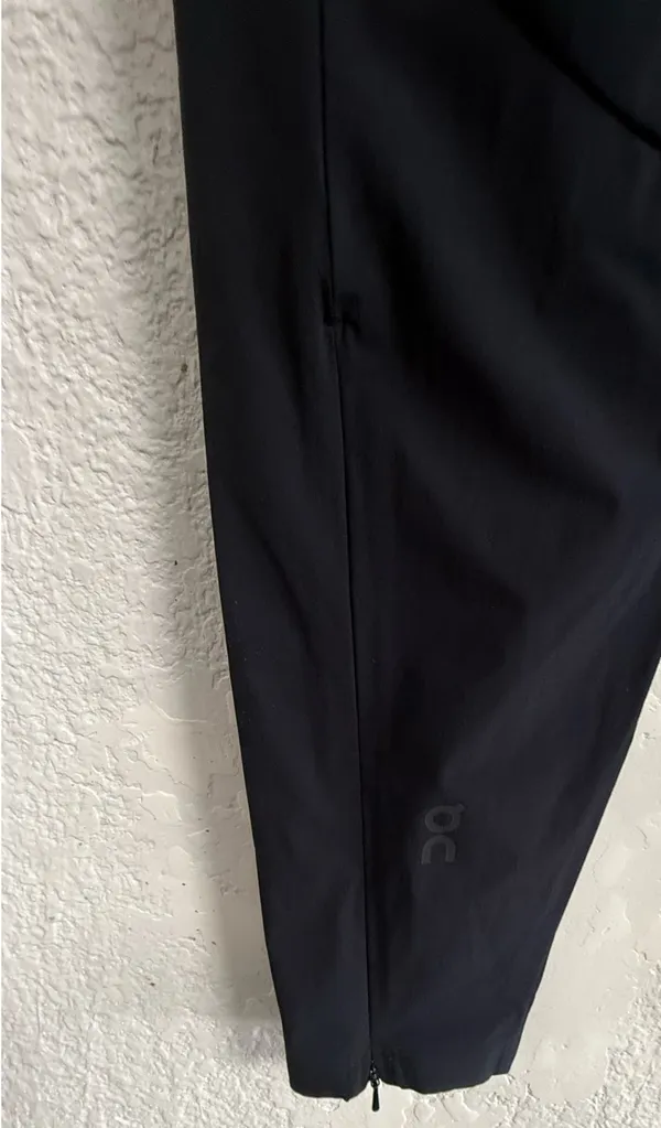 On Running Women's Lightweight Pants Black Size S - Elastic Waist Ankle Zip - Image 10