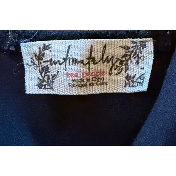 Free People Intimately Top Womens L‎ Black Long Sleeve Deep V-Neck Cropped Top - Image 2