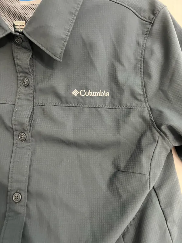 Columbia Omni Shade Ladies Gray Short Sleeve Shirt - Image 4