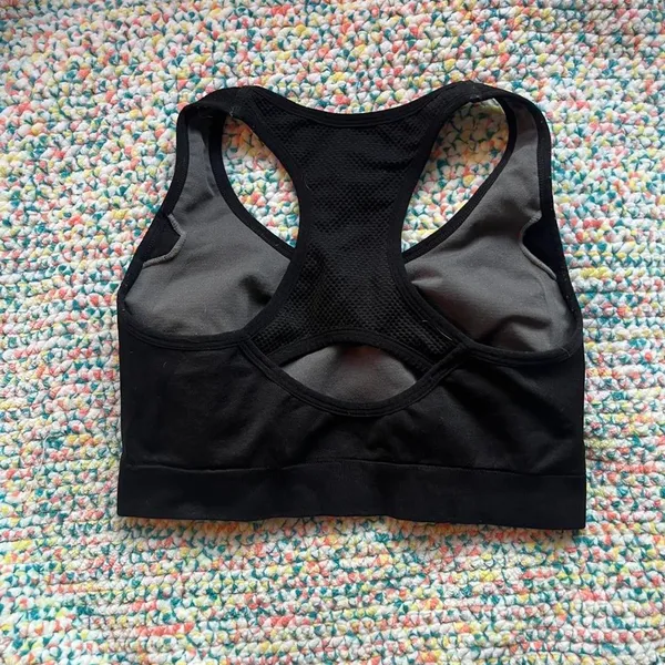 Match black sports bra Size L - Image 3