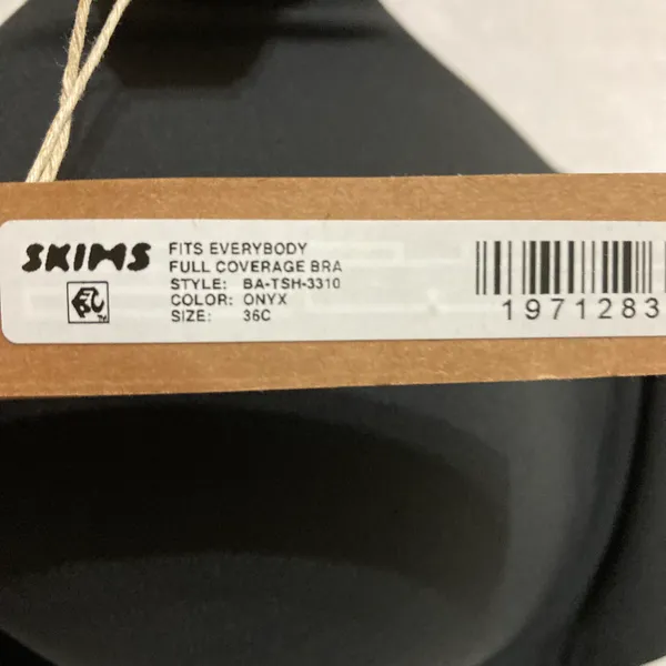 SKIMS T-Shirt Bra 36C - Image 4