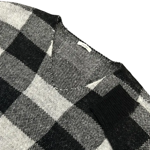 Maurices Buffalo Plaid Sweater Cozy Cabin Core Black White Knit V Neck M/L - Image 2