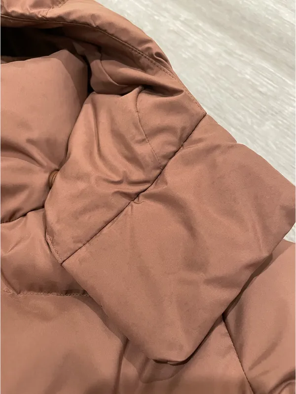 Lululemon Wonder Under puffer jacket  - Image 9