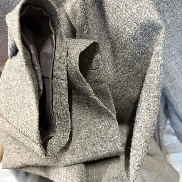 Antonio Melani Womens Pant Suit 2 Piece Gray 3 Button Raw Hem Trouser Topstitch - Image 11