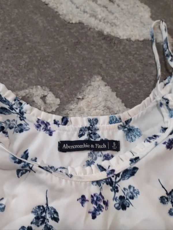 Abercrombie & Fitch White Camisole with Blue Floral Print - Image 2