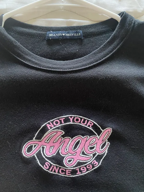 Brandy Melville T-shirt - Image 2