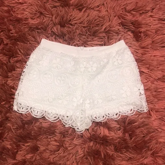 White bb Dakota lace shorts - Image 3