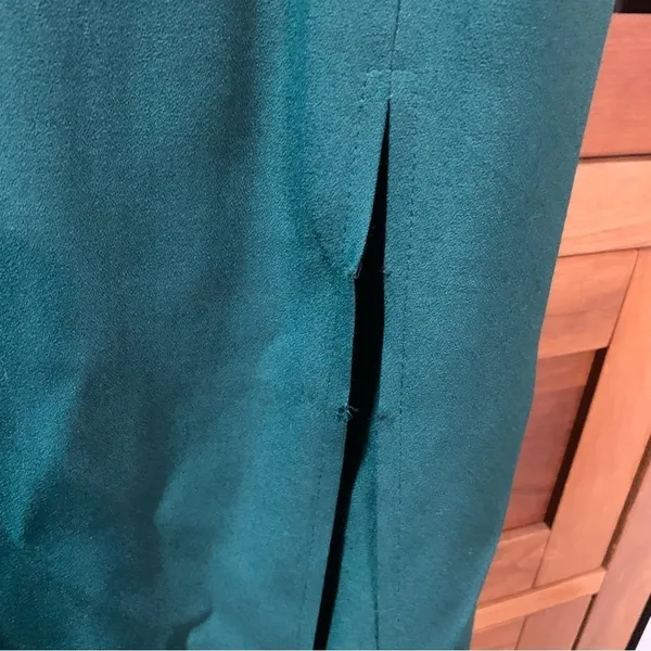 1980s Hunter Green Vintage Velvet Long Maxi Modest Dress Med/Large Woman’s 8-14 - Image 6