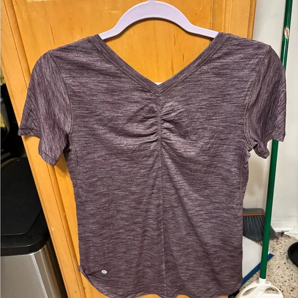Lululemon  short sleeve top 6 purple - Image 6