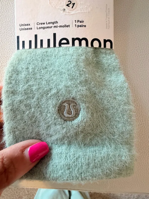 Lululemon Daily Essential Fuzzy Socks Size XL JDGR NWT - Image 3