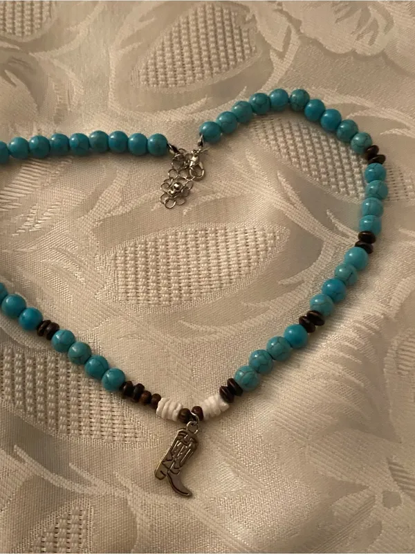 16” Necklace Cowboy Boot Pendant Faux Turquoise Black & White Beads Western - Image 2