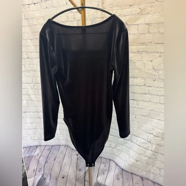 🆕 Old Navy Grey Velour Long Sleeve Bodysuit Large NWT - Image 7