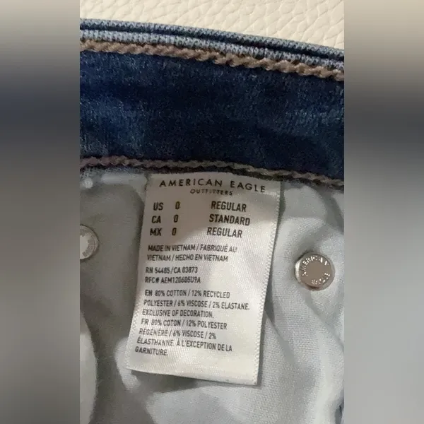 American Eagle Flare Jeans - Image 9