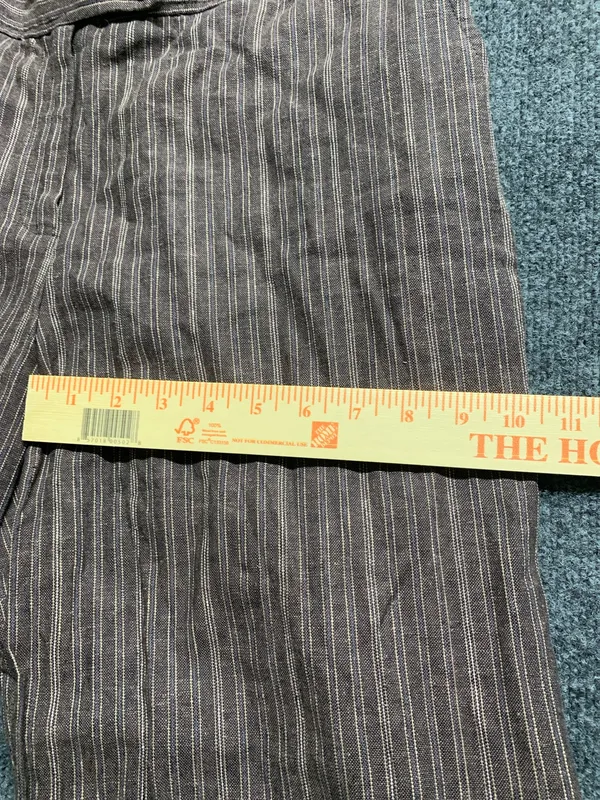 Van Heusen Pants wide leg size 12 - Image 4