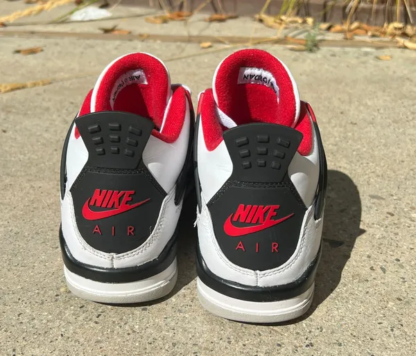 Air Jordan 4 Retro OG ‘Fire Red’ 2020 - Image 3