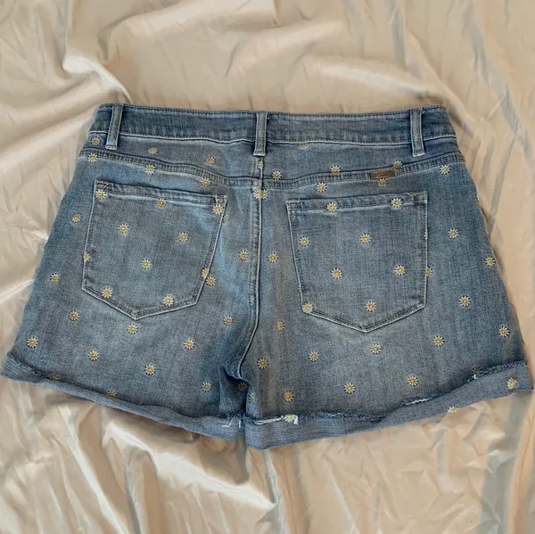 KanCan USA Jean Shorts - Image 4
