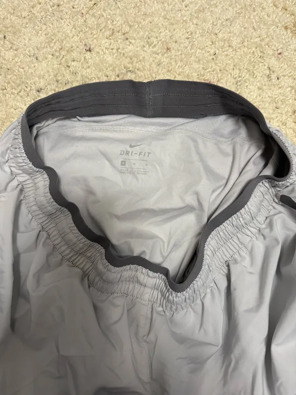 Nike shorts - Image 4