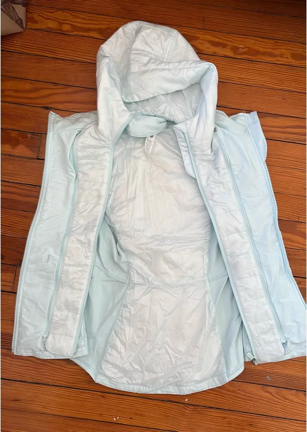 Lululemon another mile vest sheer blue - Image 3