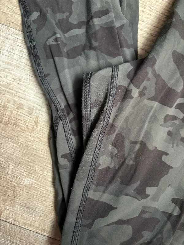 Lululemon Align Pant II Sz4 High Rise Leggings 25" Green Camo Yoga Pants In Sz 4 - Image 4