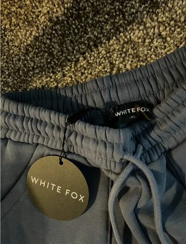 White Fox boutique set  - Image 4