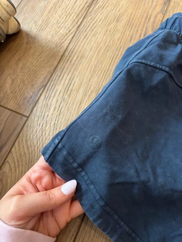 Lululemon Inner Glow Shorts 3" - Image 5