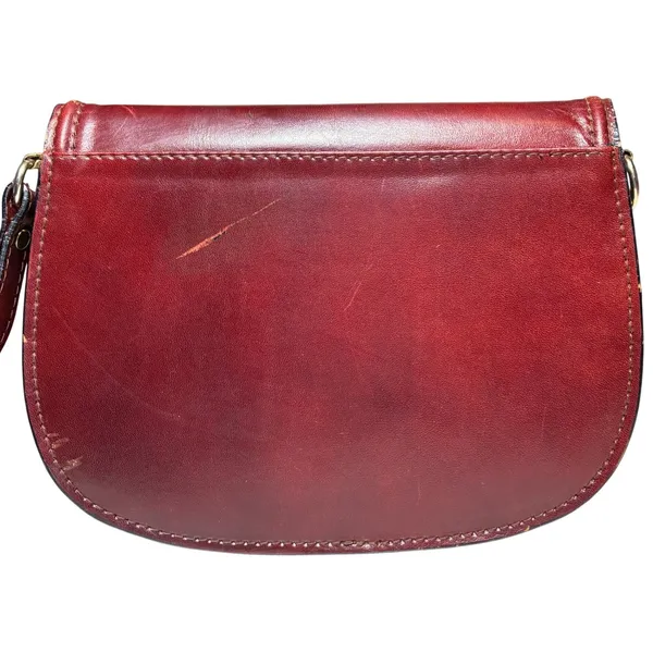 Maca Oxblood Leather Saddle Bag Crossbody Turn Lock Made in Italy Vintage - Image 2