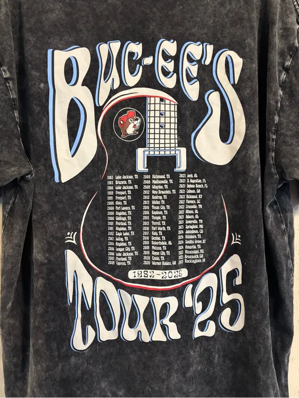 Buc-ee's Tour '25 Acid Wash Festival 100% Cotton Unisex T-Shirt sz M - Image 4