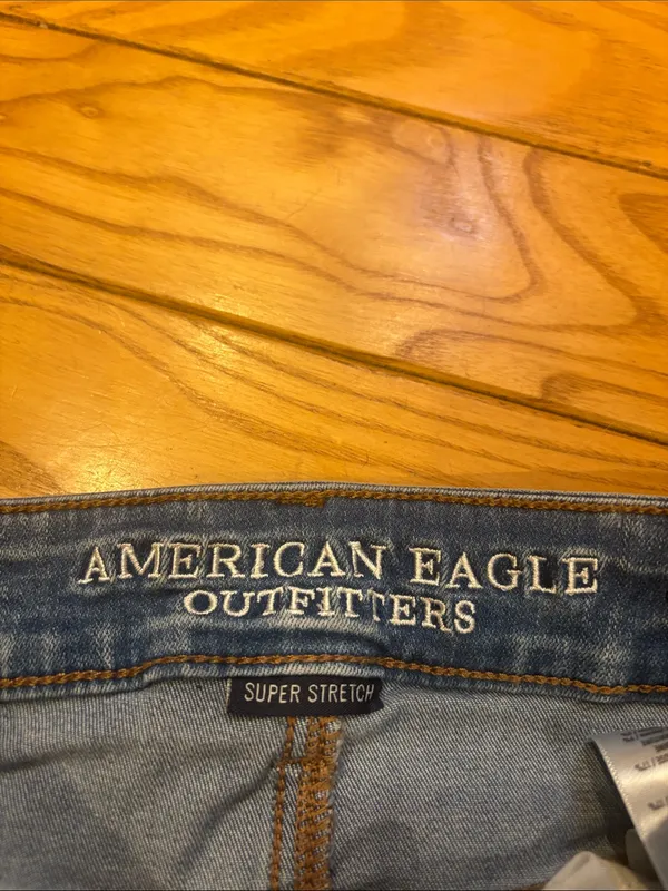 American Eagle Super Stretch Super Low Rise Shortie Denim Jean Shorts Size 00 - Image 3