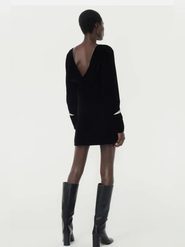 Zara THE ITEM Black Velvet Dress‎ size L - Image 5