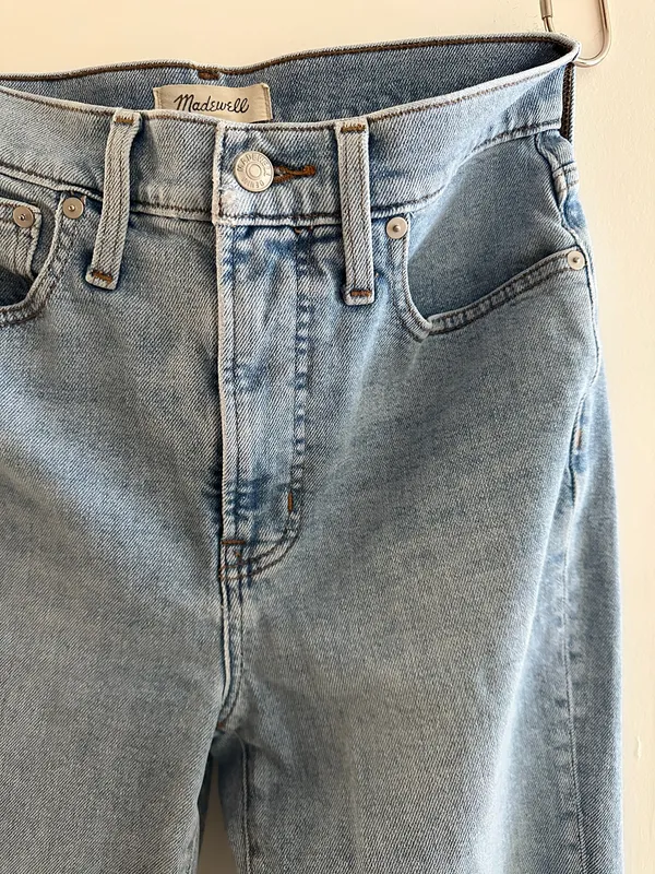 Madewell 90s distressed high-rise straight-leg jeans - Image 2