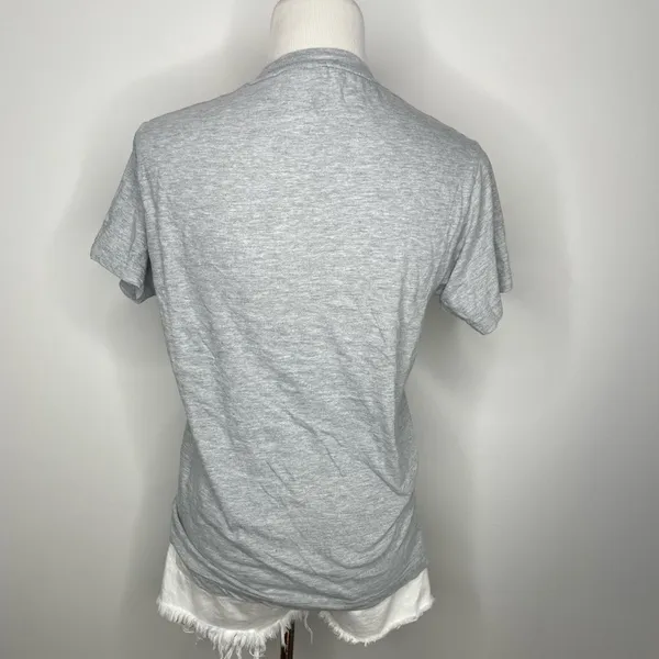 5/$25💜 Tultex- Grey Graphic T-Shirt - Image 3